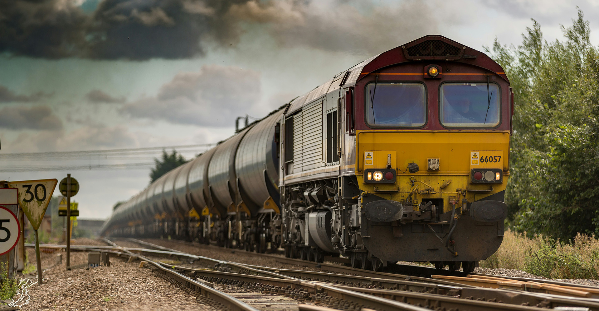 03a95f61-c90f-4de2-81ce-f58b9adc283e